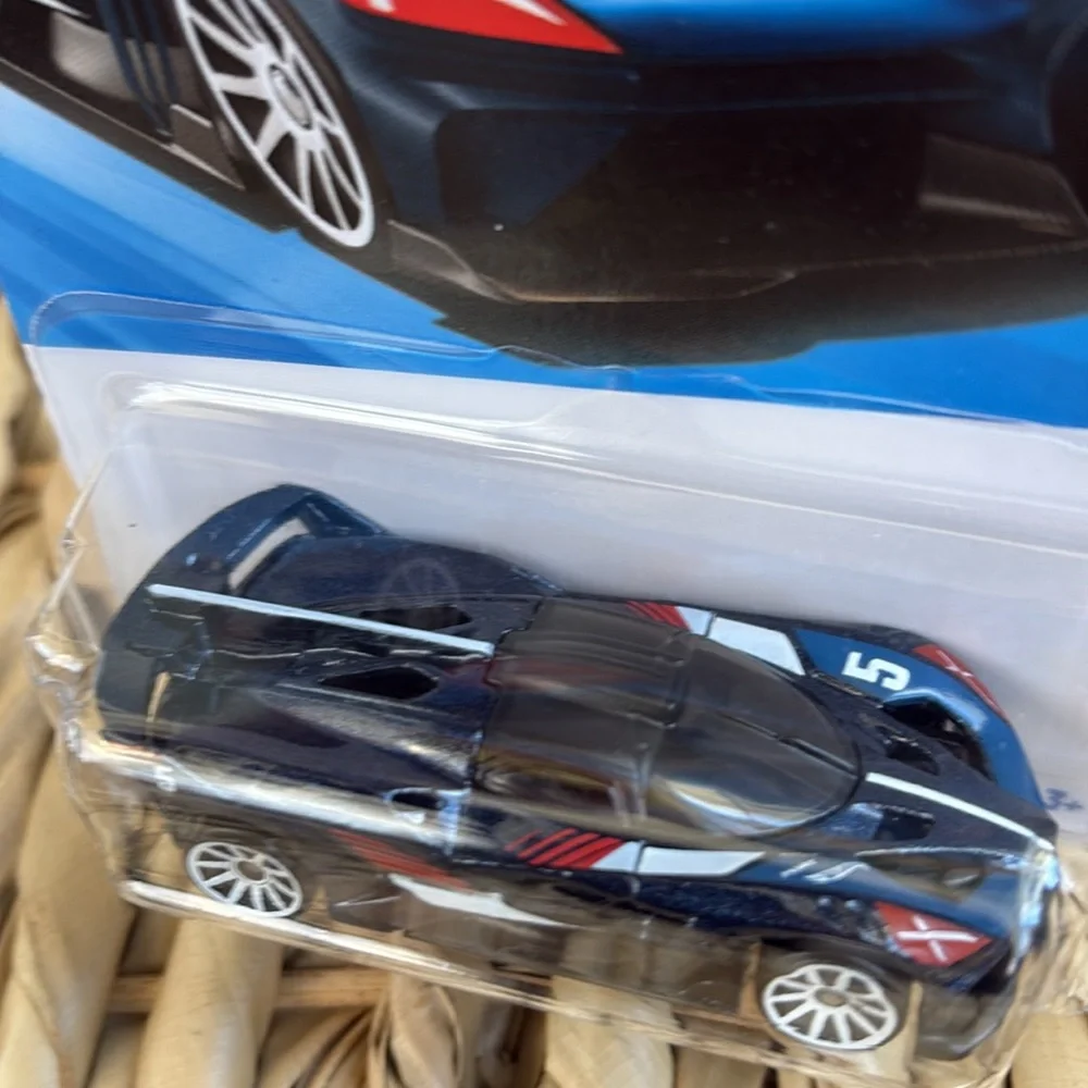 Hot Wheels Bugatti Bolide Blue HyperCar Hotwheels Bugati Hyper Car 2026 New
